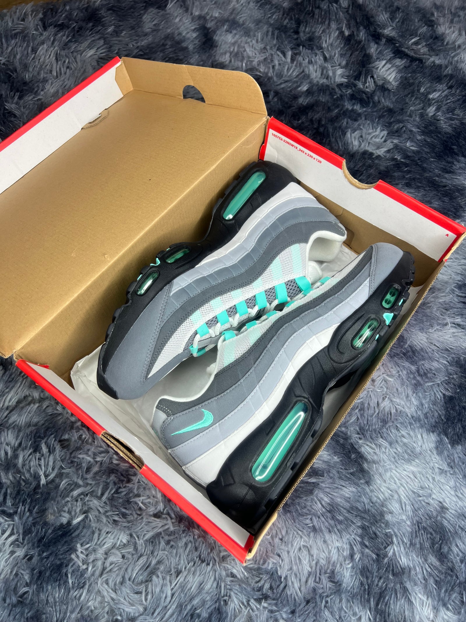 Nike Air Max 95 Hyper Turquoise