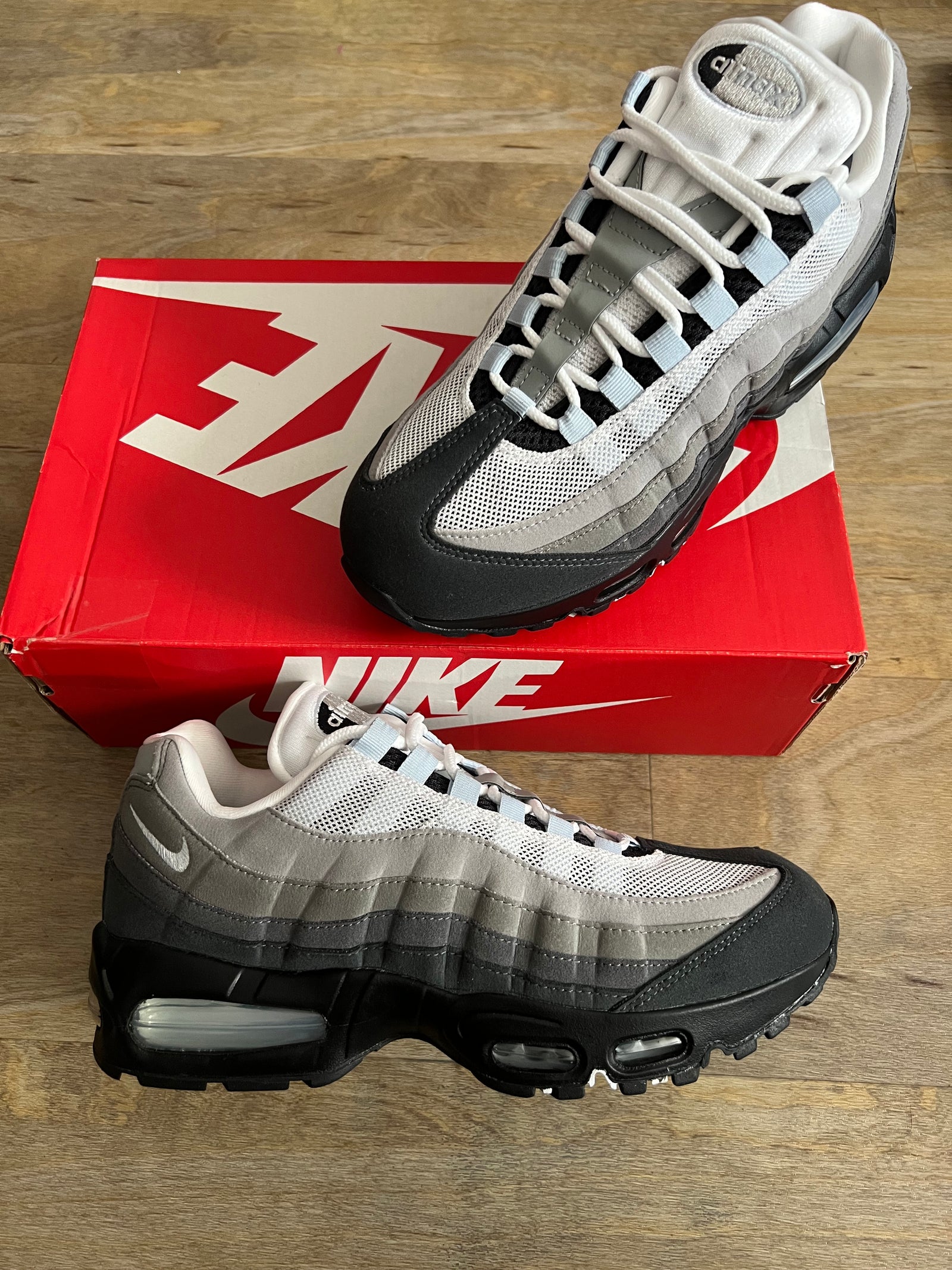 Nike Air Max 95 OG “Blue Tint” Big Bubble (2025)