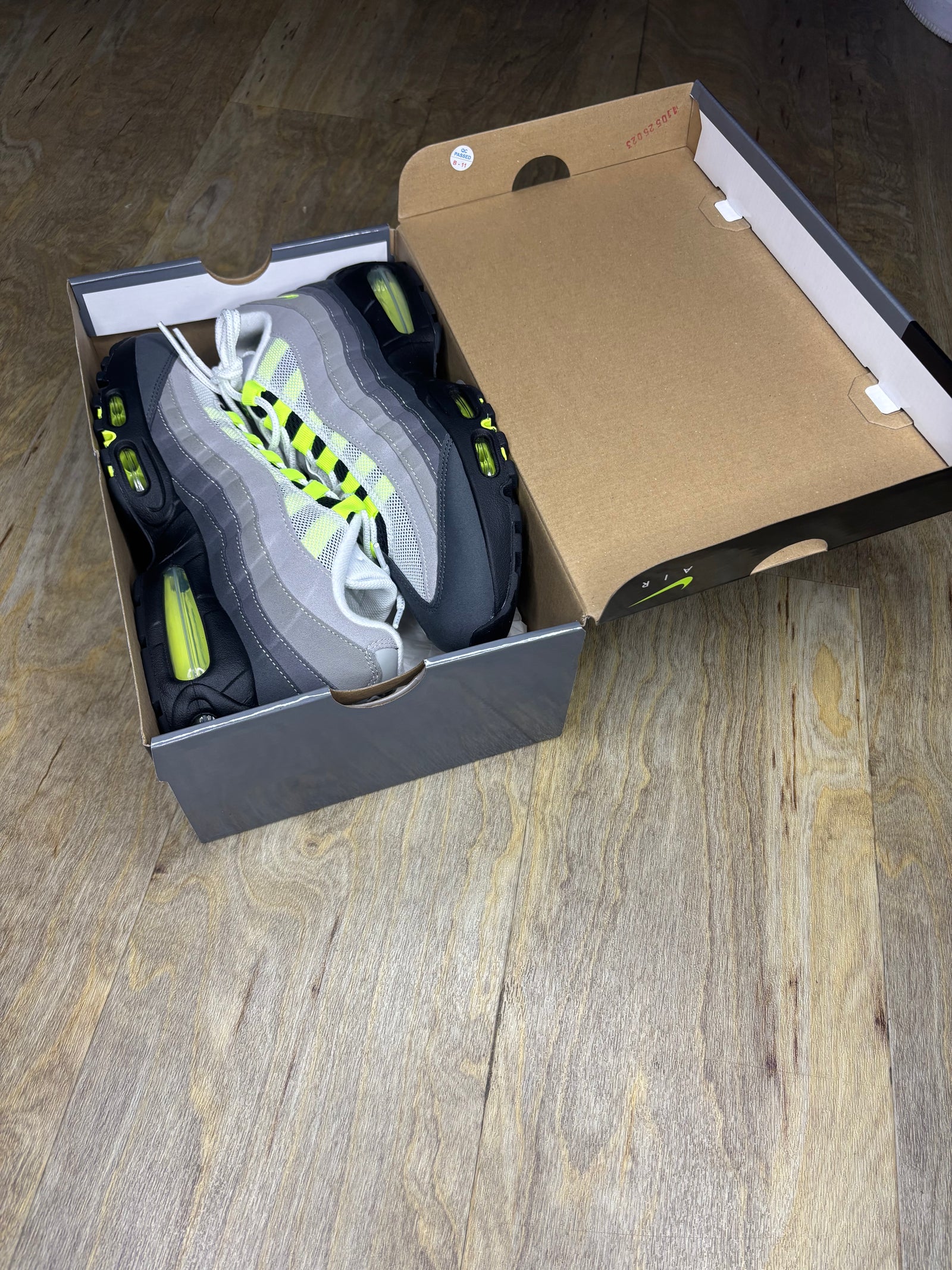 Nike Air Max 95 OG Neon (2026)