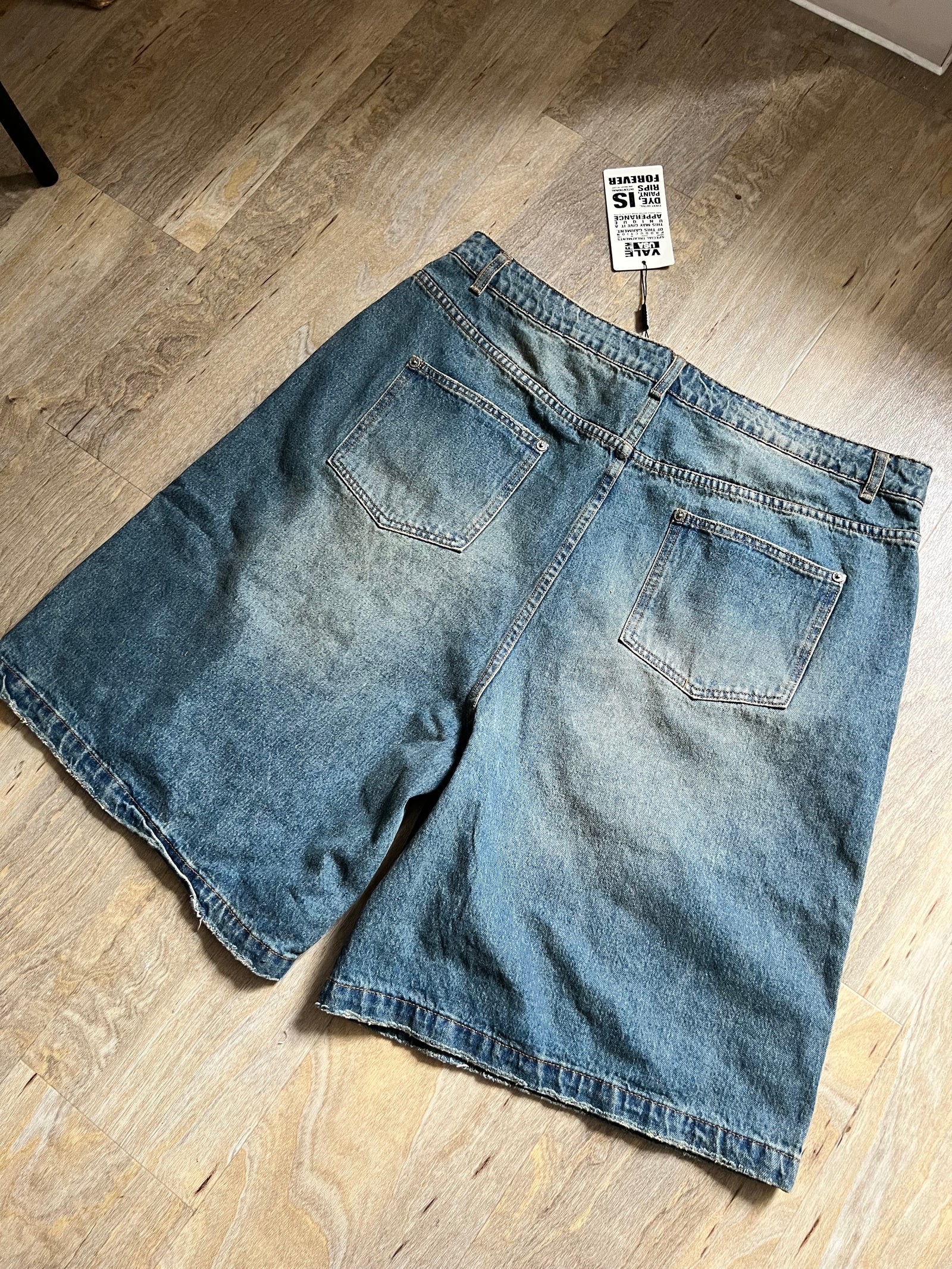 Vale Lives Forever Ice Cream Jorts