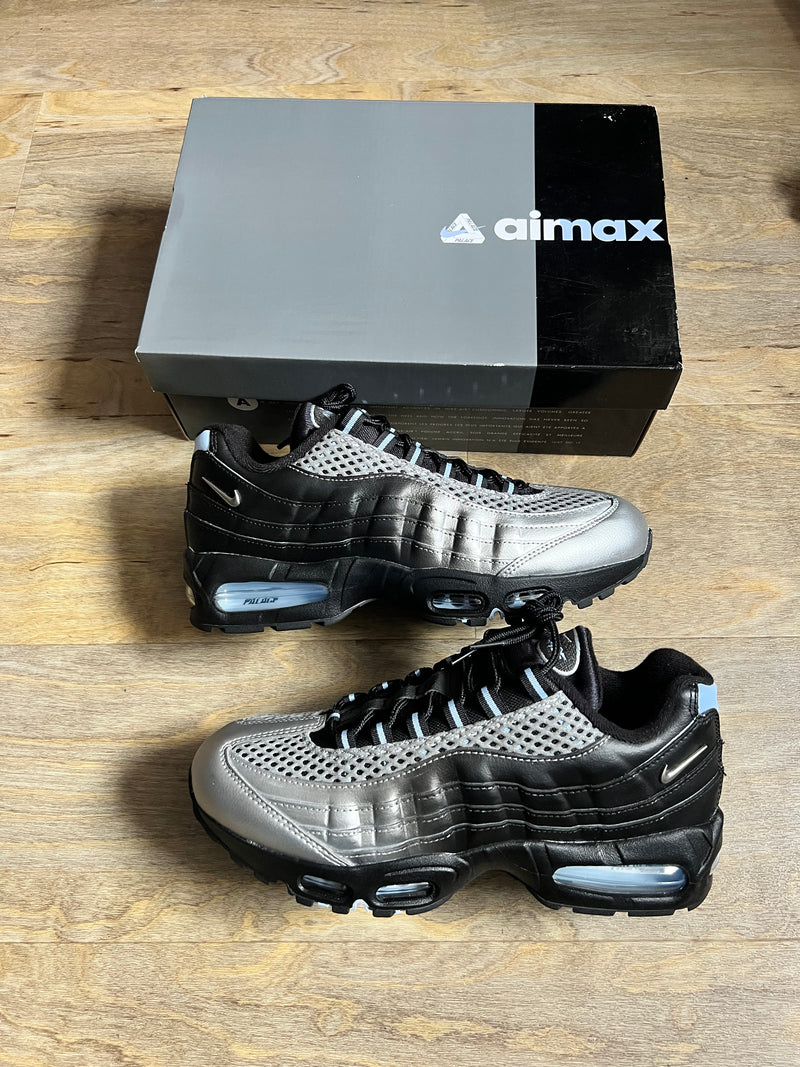 Palace X Nike Air Max 95 “Metallic Silver / Aluminium” (Big Bubble) ~ UK8.5