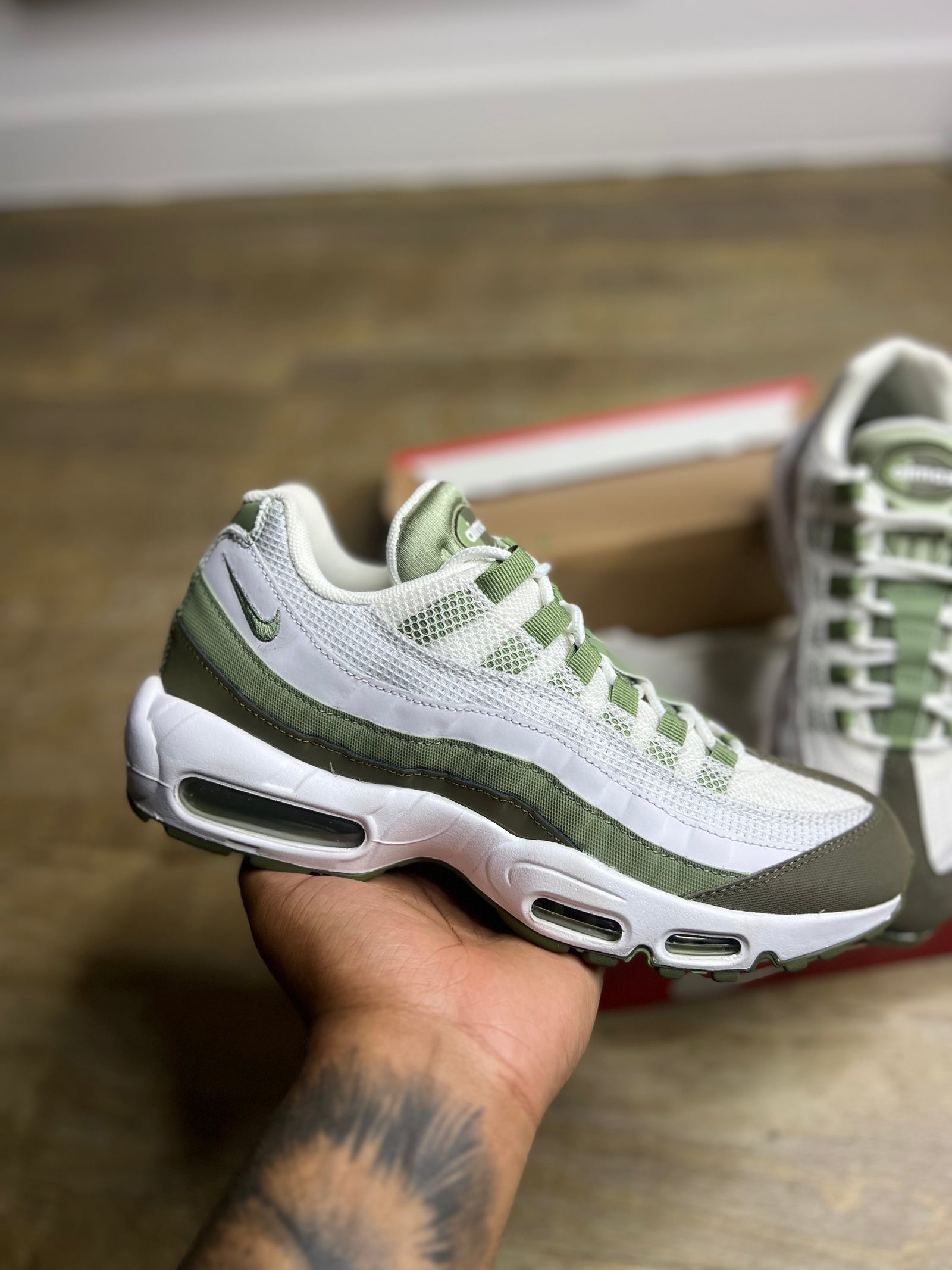 White Oil Green Nike Air Max 95