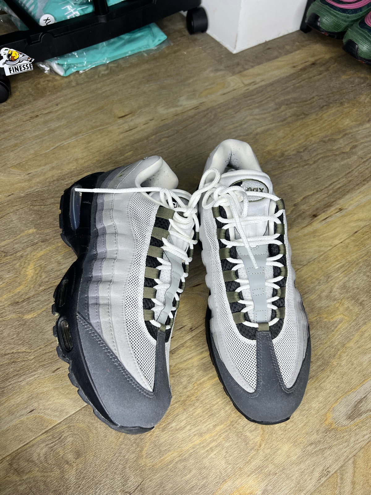 Nike Air Max 95 OG Big Bubble “Olive” ~ UK9