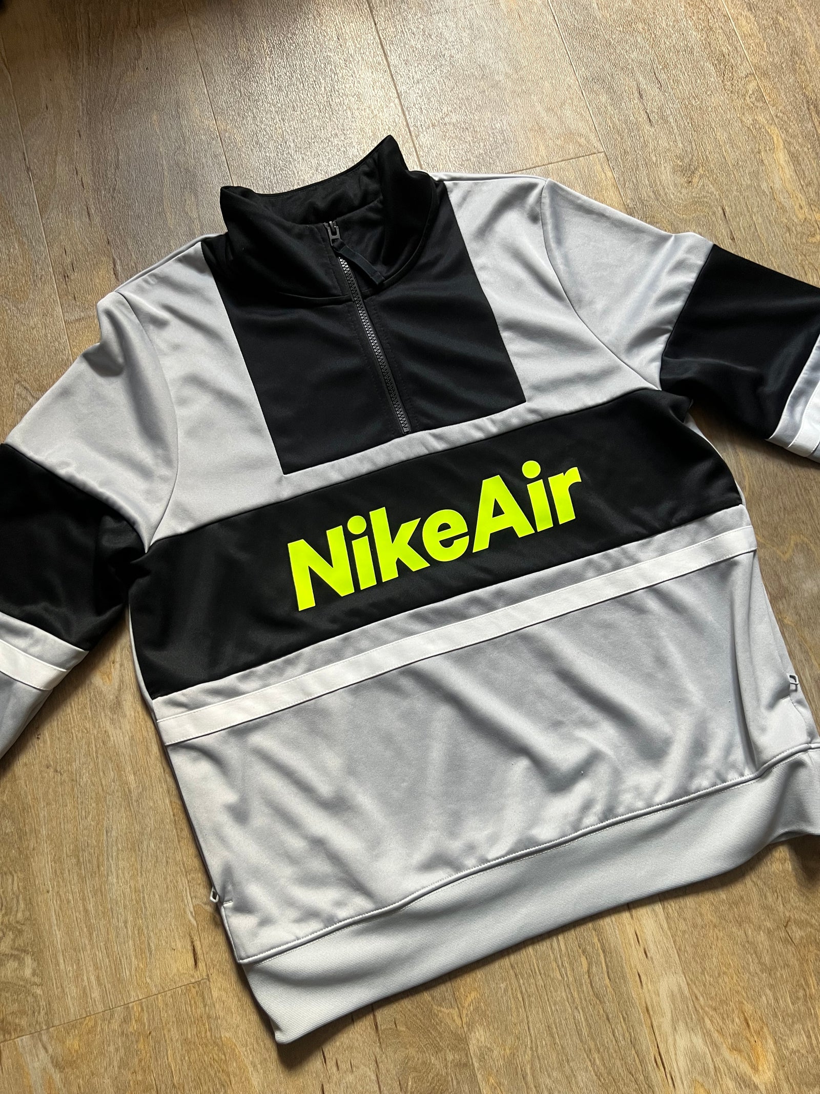 Nike Air Half-Zip Sweatshirt / Jacket OG Neon / Half Zip ~ Size S