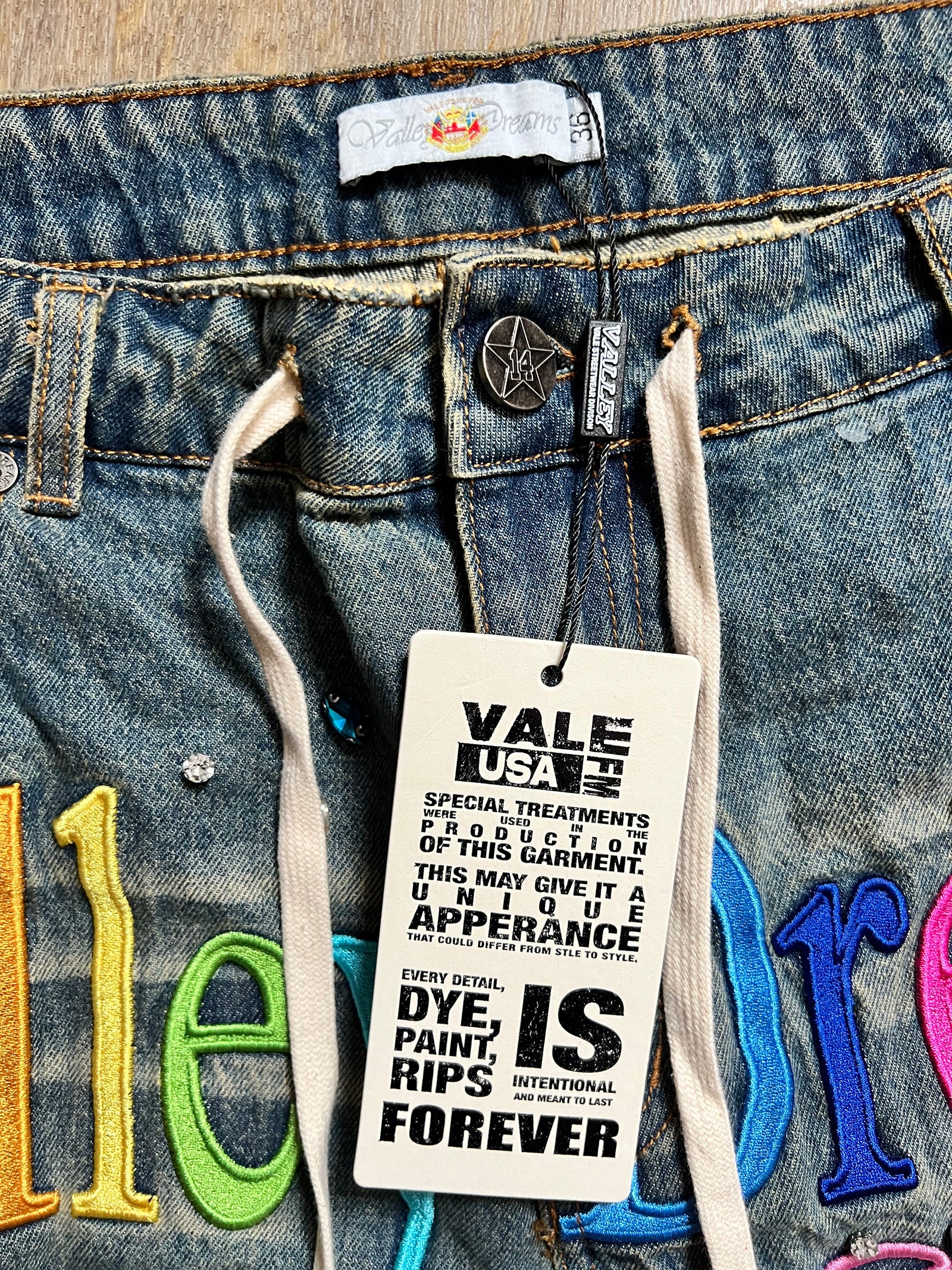 Vale Lives Forever Ice Cream Jorts