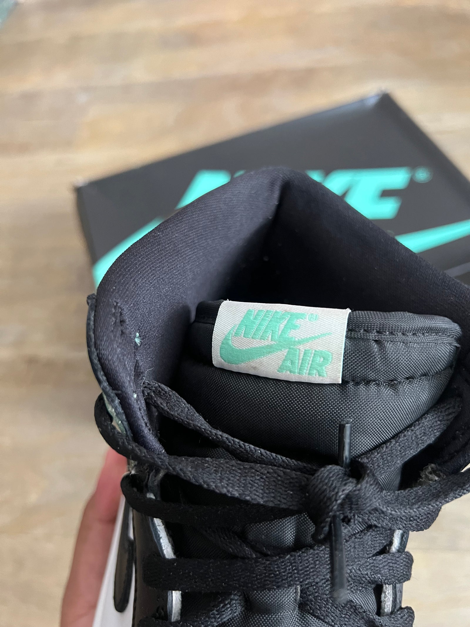 Air Jordan 1 High OG Retro “Green Glow” *Pre-Loved*