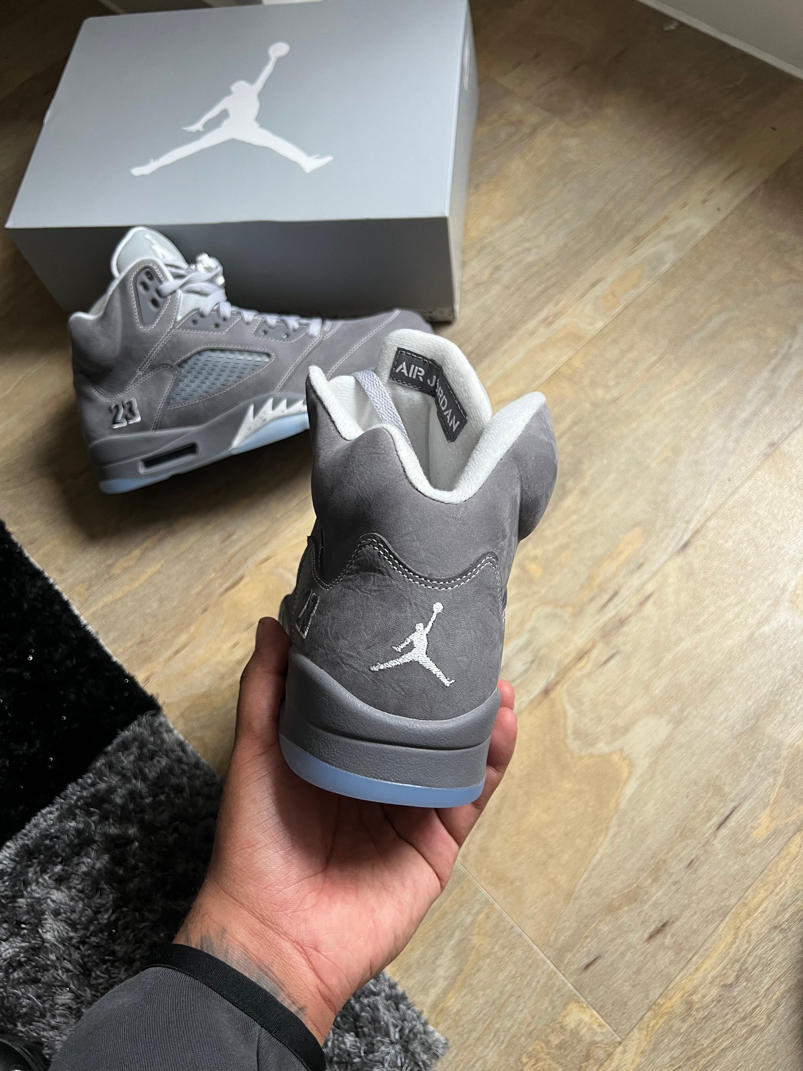 Air Jordan 5 Retro Wolf Grey (2026)