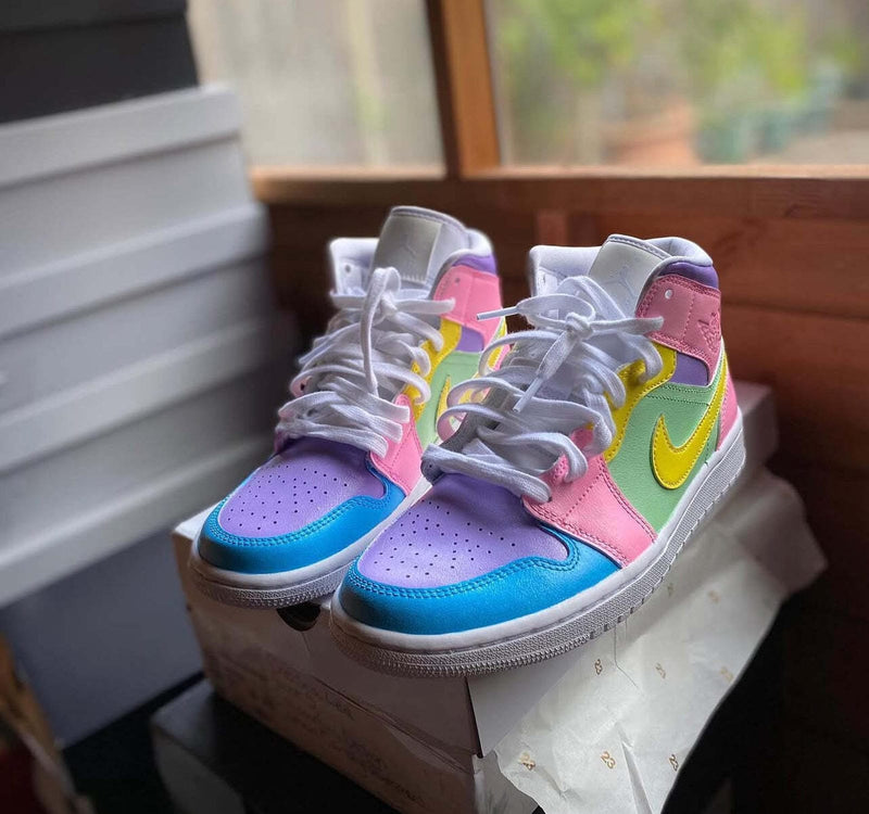 Jordan 1 Mid Pastel Party