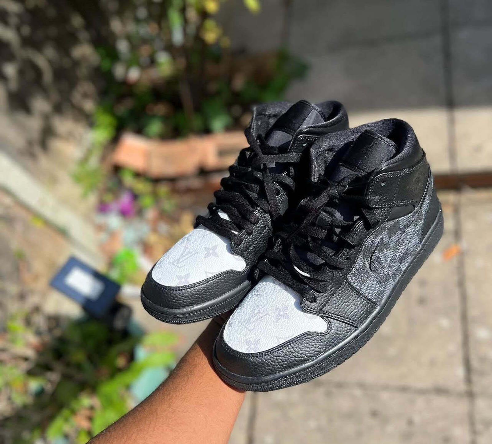 Meekz X Marnzdrip LV Jordan 1 Mid