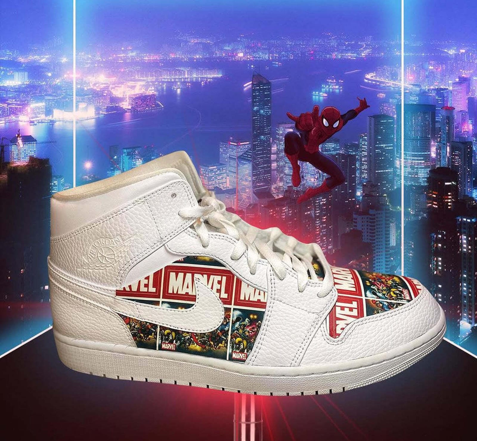 Nike Air Force 1 Marvel Comics Vinyl
